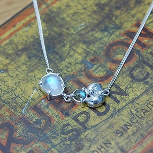 Rebecca Lawley Jewellery Dainty moonstone and labradorite necklace